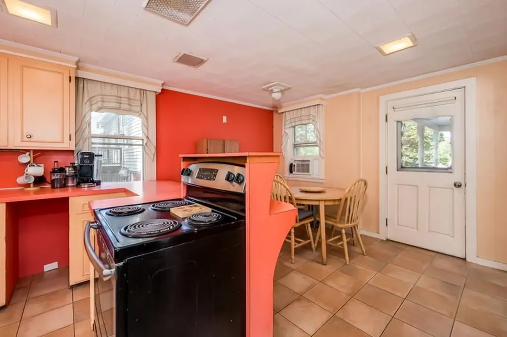 14 Central Street Somersworth NH 03878