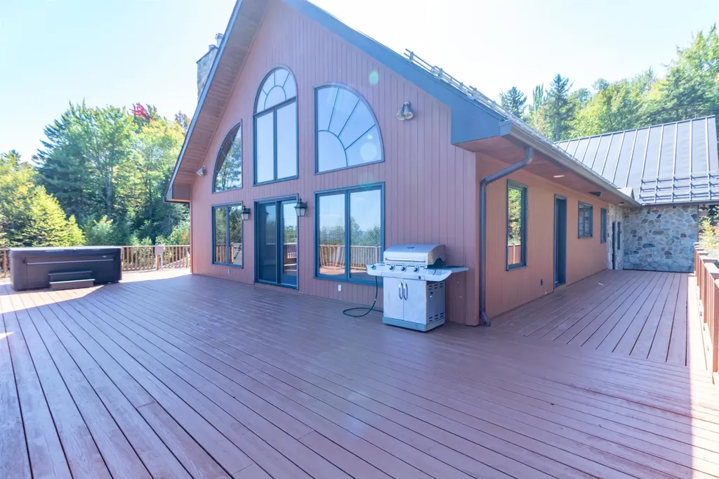 714 Pleasant Street Brighton VT 05846