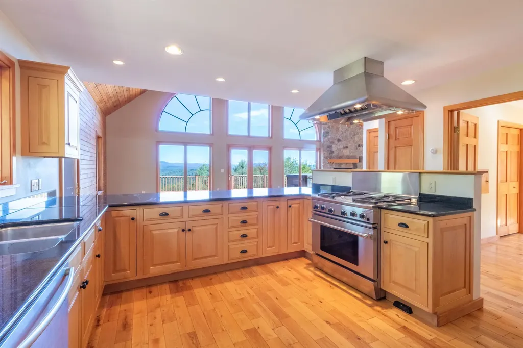 714 Pleasant Street Brighton VT 05846