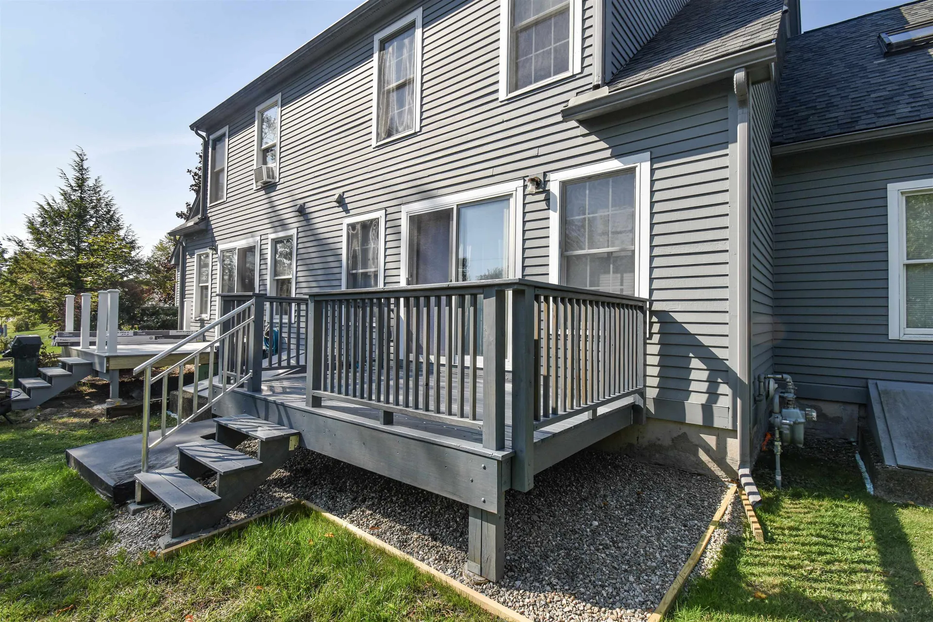 2B Country Commons Vergennes VT 05491