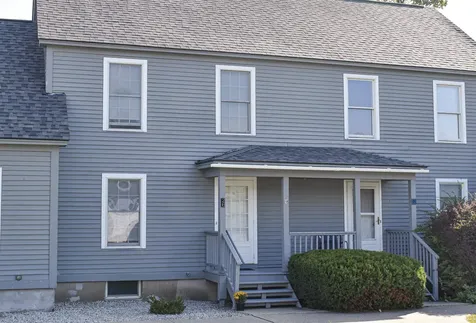 2B Country Commons Vergennes VT 05491