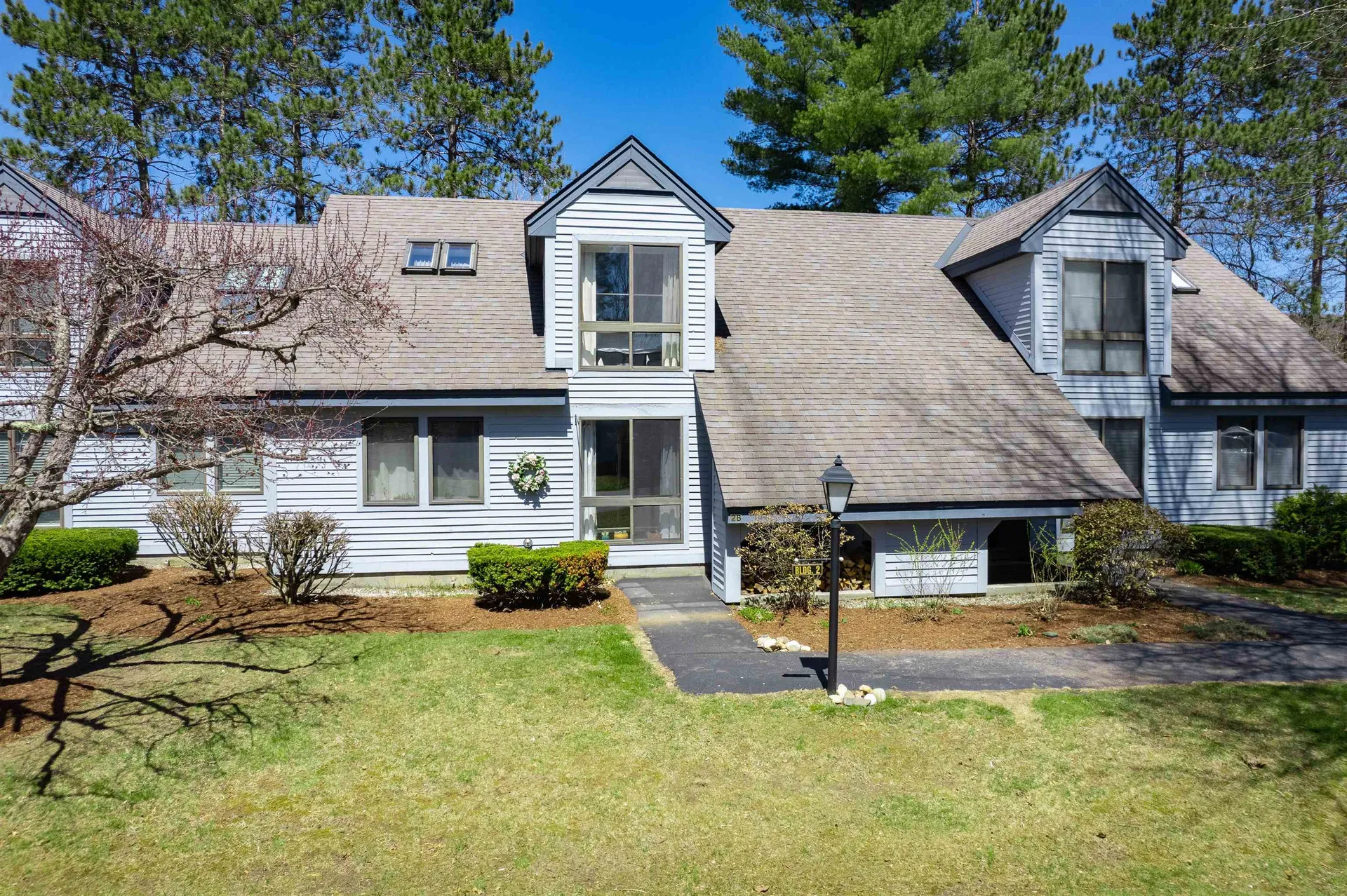 111 Lakeland Drive Hartford VT 05059