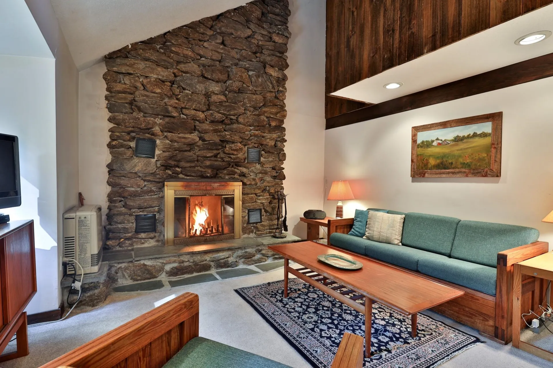 1093 Middle Hollow Road Rochester VT 05767