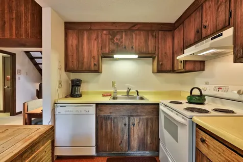 1093 Middle Hollow Road Rochester VT 05767