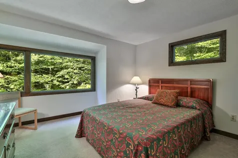 1093 Middle Hollow Road Rochester VT 05767