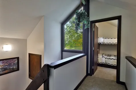 1093 Middle Hollow Road Rochester VT 05767