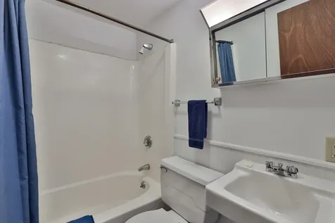 1093 Middle Hollow Road Rochester VT 05767