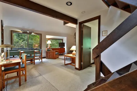 1093 Middle Hollow Road Rochester VT 05767