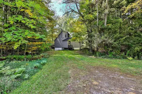 1093 Middle Hollow Road Rochester VT 05767