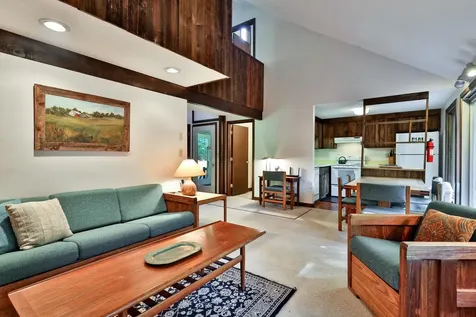 1093 Middle Hollow Road Rochester VT 05767