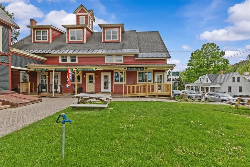 112 Main Street Stowe VT 05672