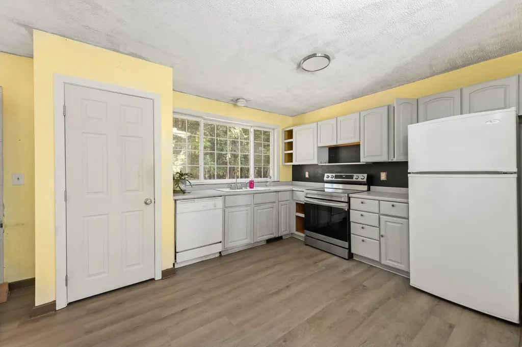 252 Gordon Hill Road Alexandria NH 03222