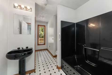 252 Gordon Hill Road Alexandria NH 03222