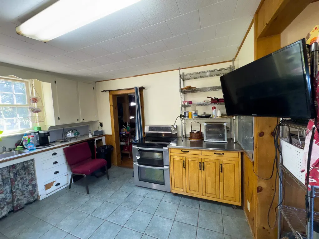 68 Monroe Road Bath NH 03740