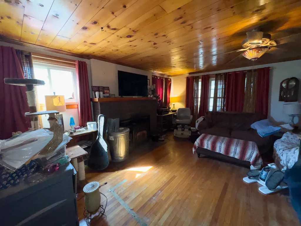 68 Monroe Road Bath NH 03740