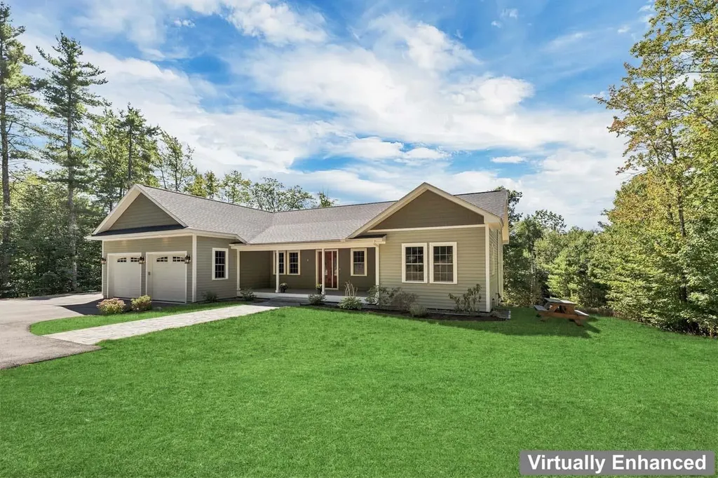 22 Clover Ridge Road Meredith NH 03253