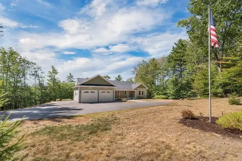 22 Clover Ridge Road Meredith NH 03253