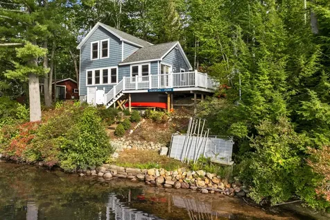 117 E Huntress Pond Road Barnstead NH 03225