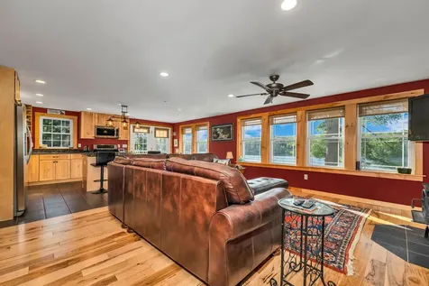 117 E Huntress Pond Road Barnstead NH 03225