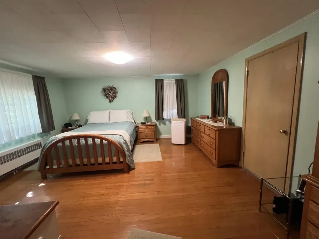 37 Pine Island Avenue Berlin NH 03570