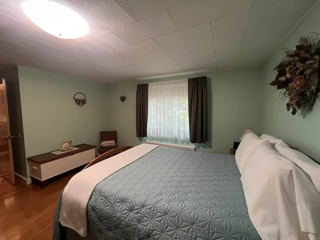 37 Pine Island Avenue Berlin NH 03570