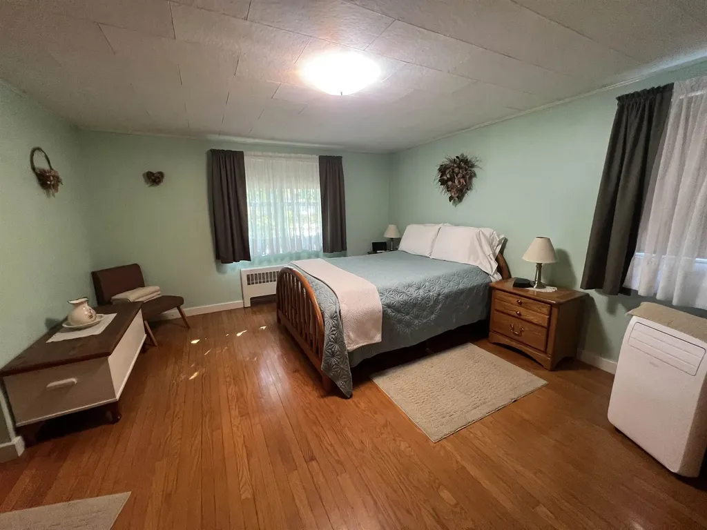 37 Pine Island Avenue Berlin NH 03570