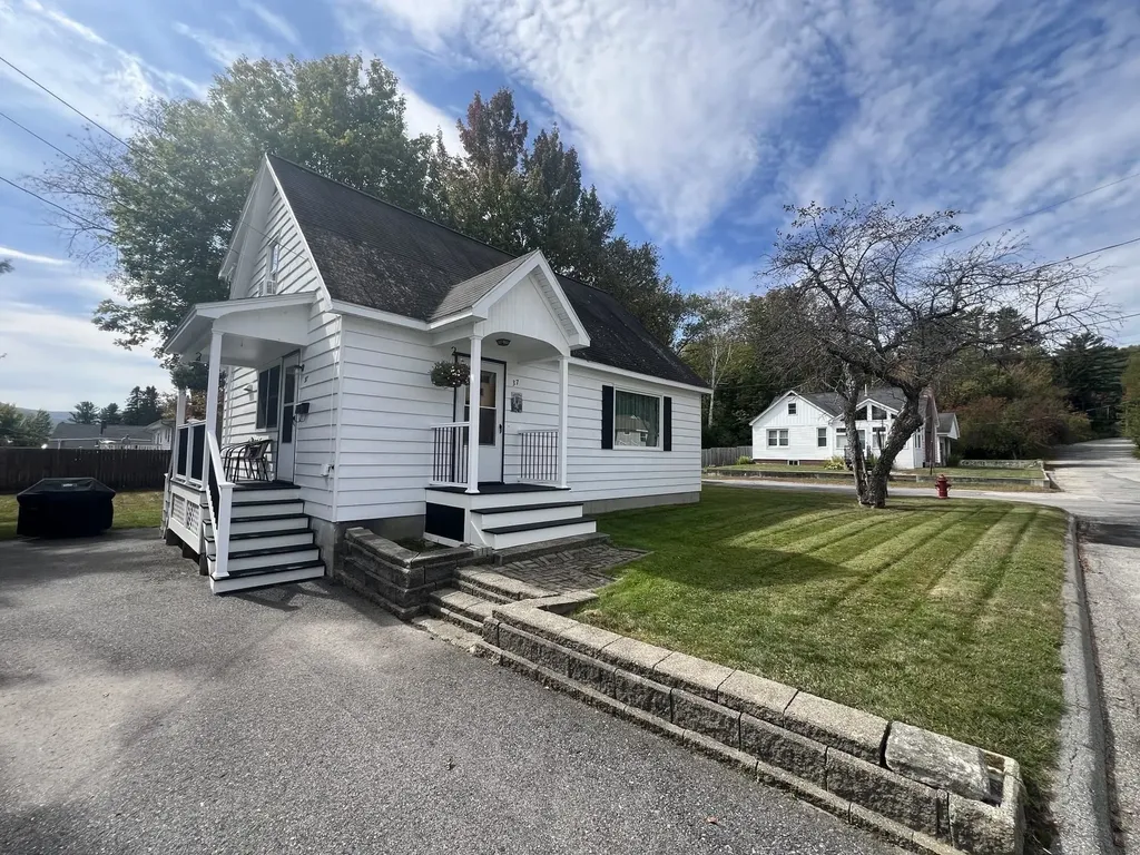 37 Pine Island Avenue Berlin NH 03570