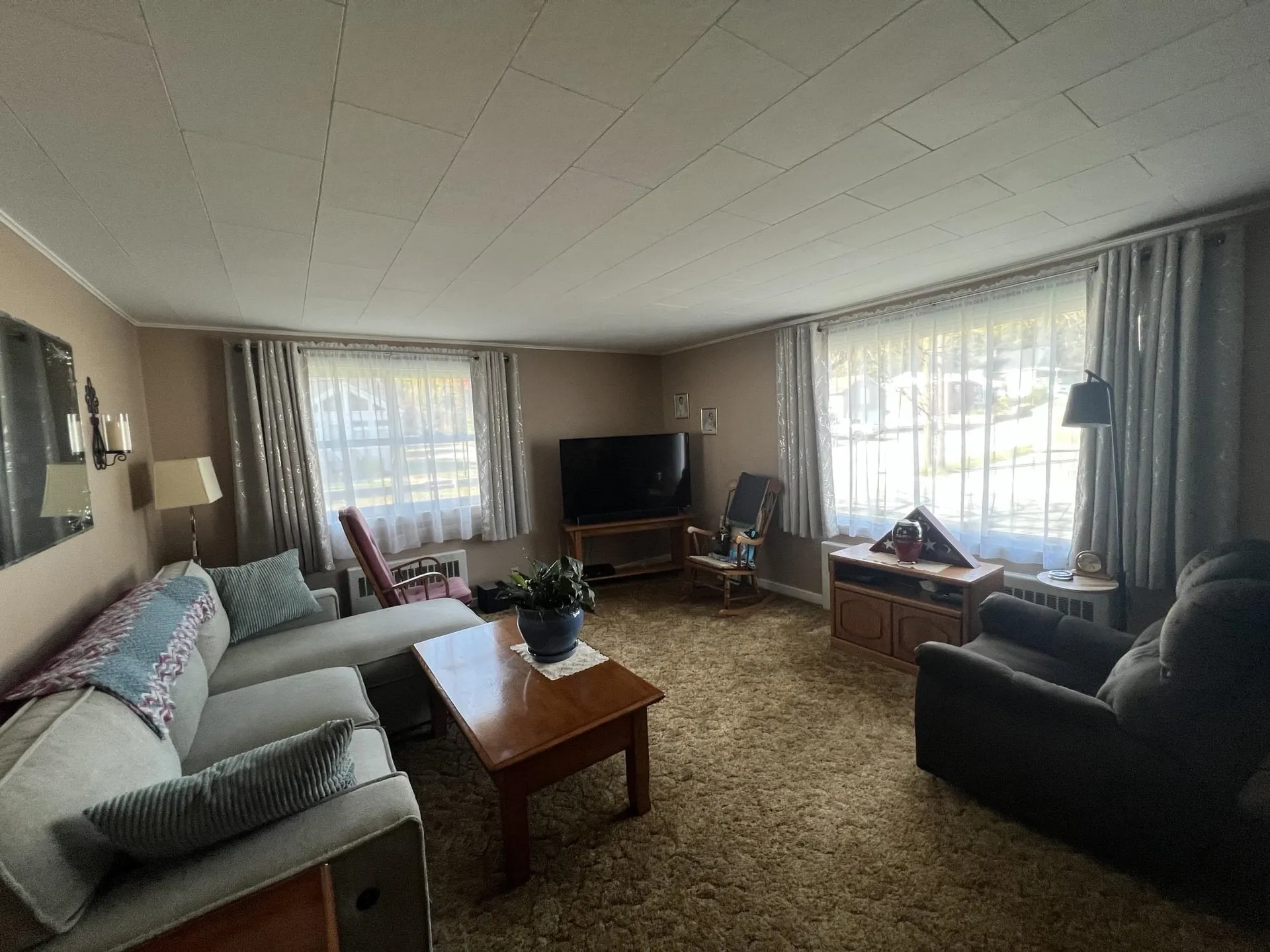 37 Pine Island Avenue Berlin NH 03570