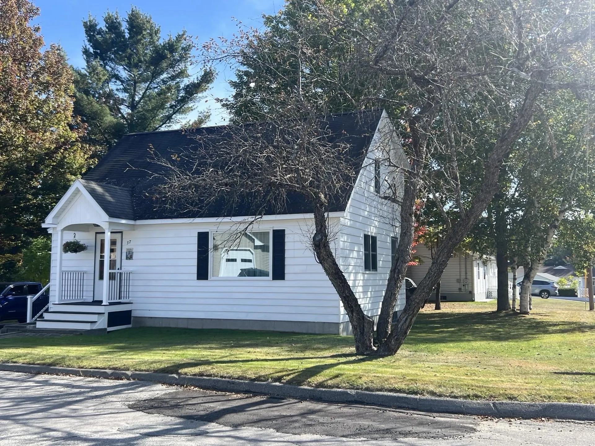 37 Pine Island Avenue Berlin NH 03570