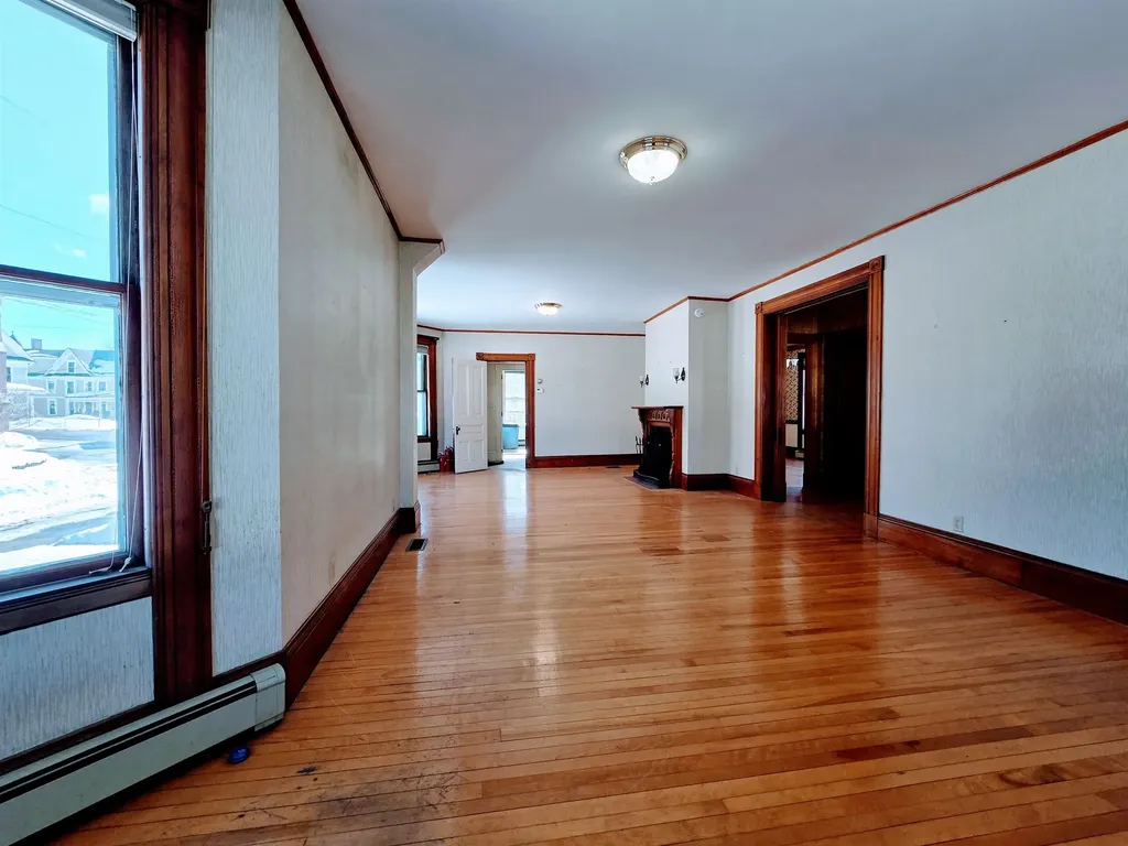 69 Winter Street St. Johnsbury VT 05819