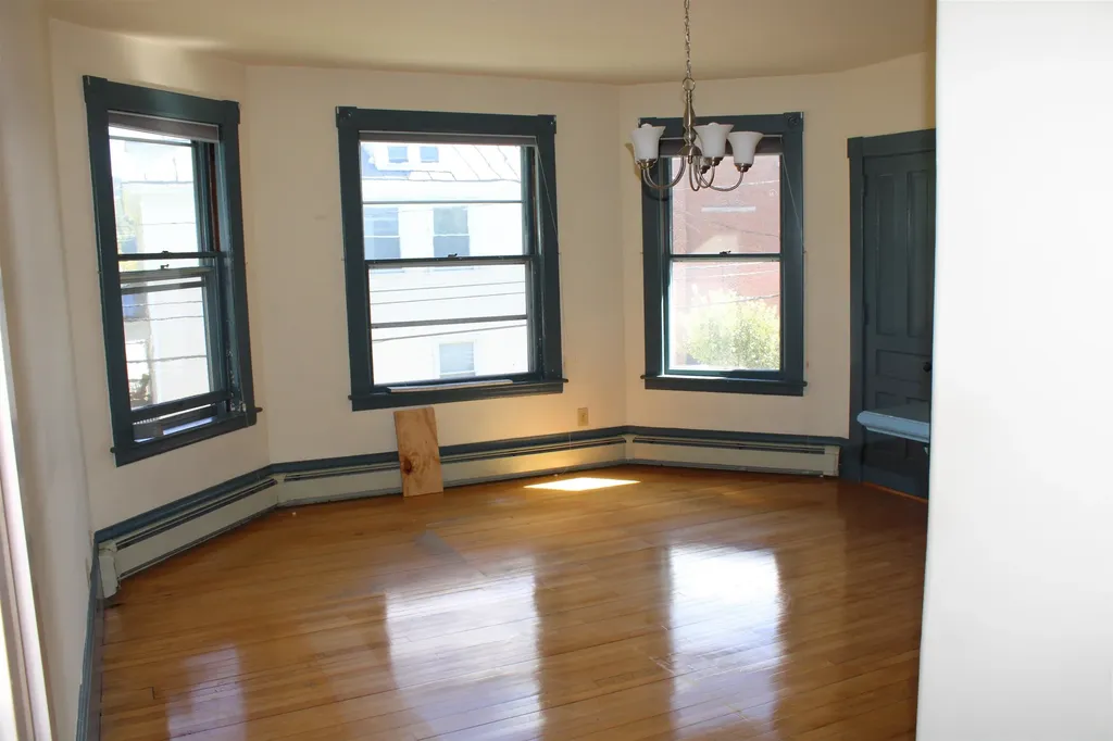 69 Winter Street St. Johnsbury VT 05819