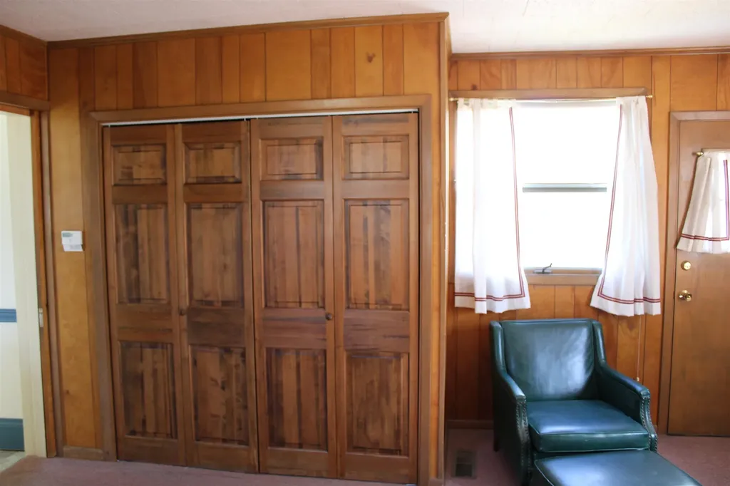 69 Winter Street St. Johnsbury VT 05819