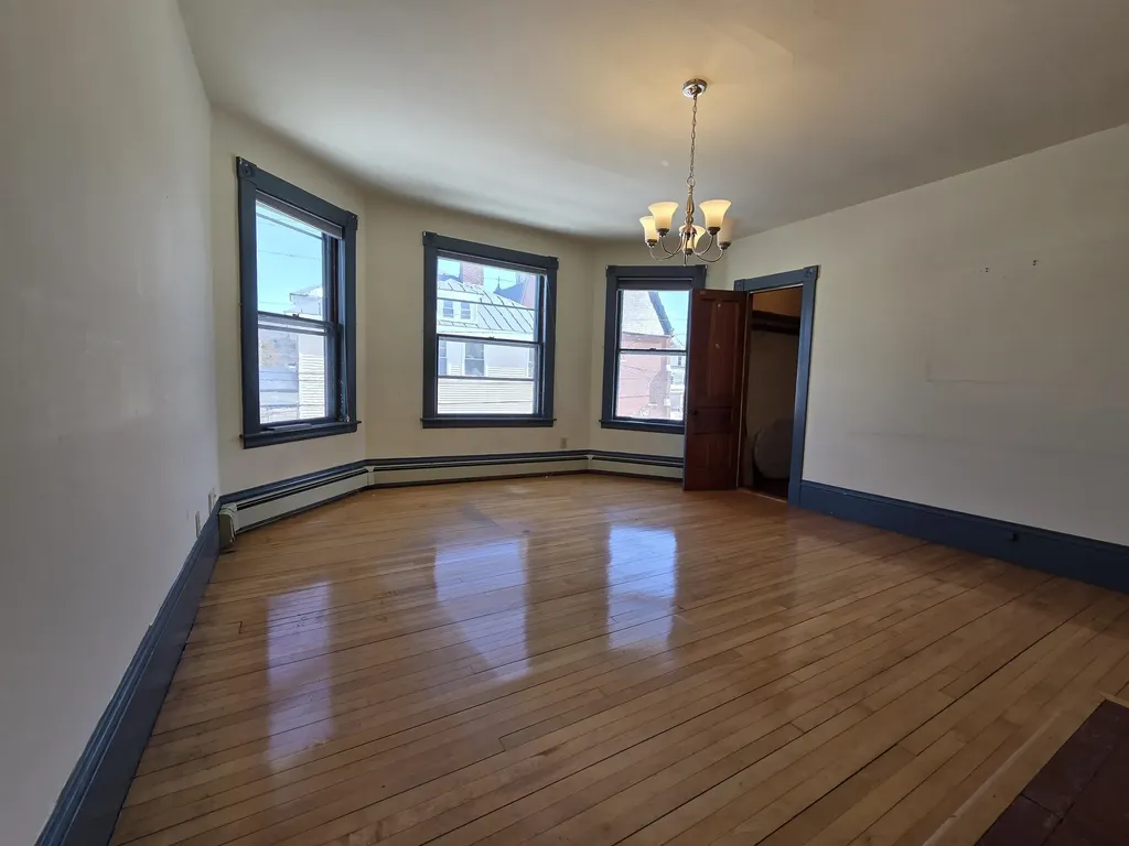 69 Winter Street St. Johnsbury VT 05819