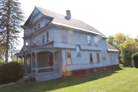 69 Winter Street St. Johnsbury VT 05819