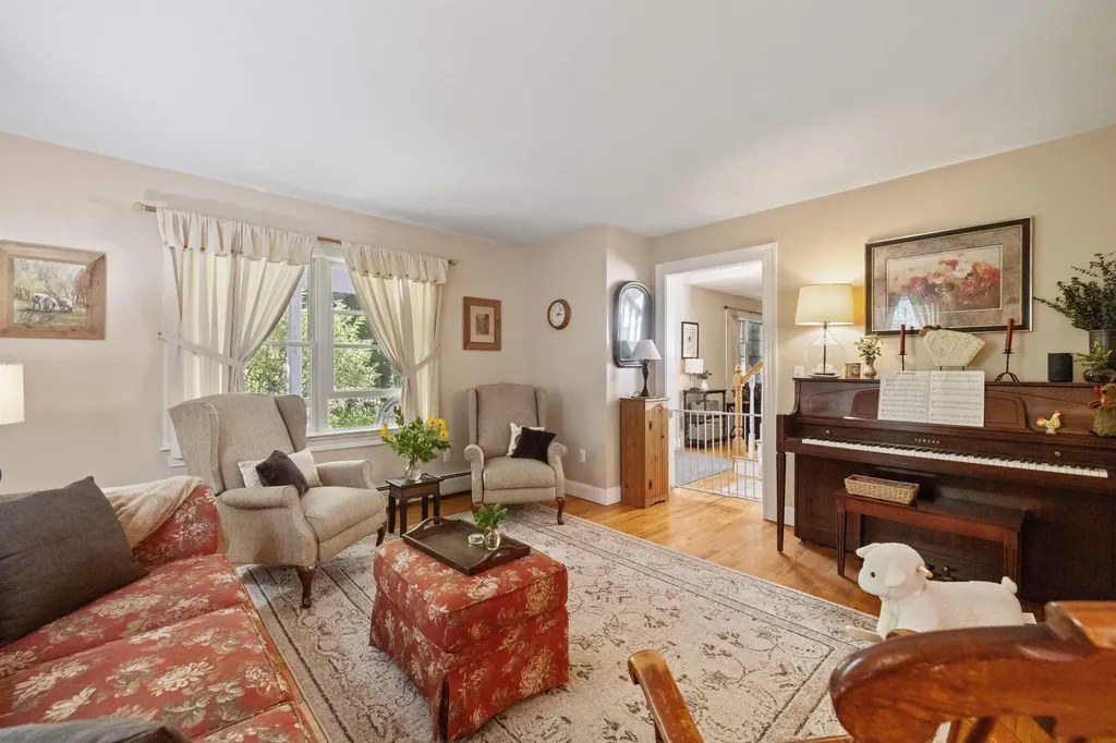 159 Province Road Gilmanton NH 03237