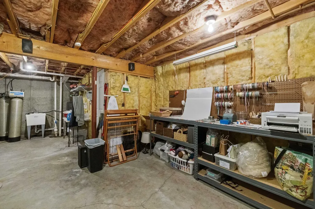 159 Province Road Gilmanton NH 03237