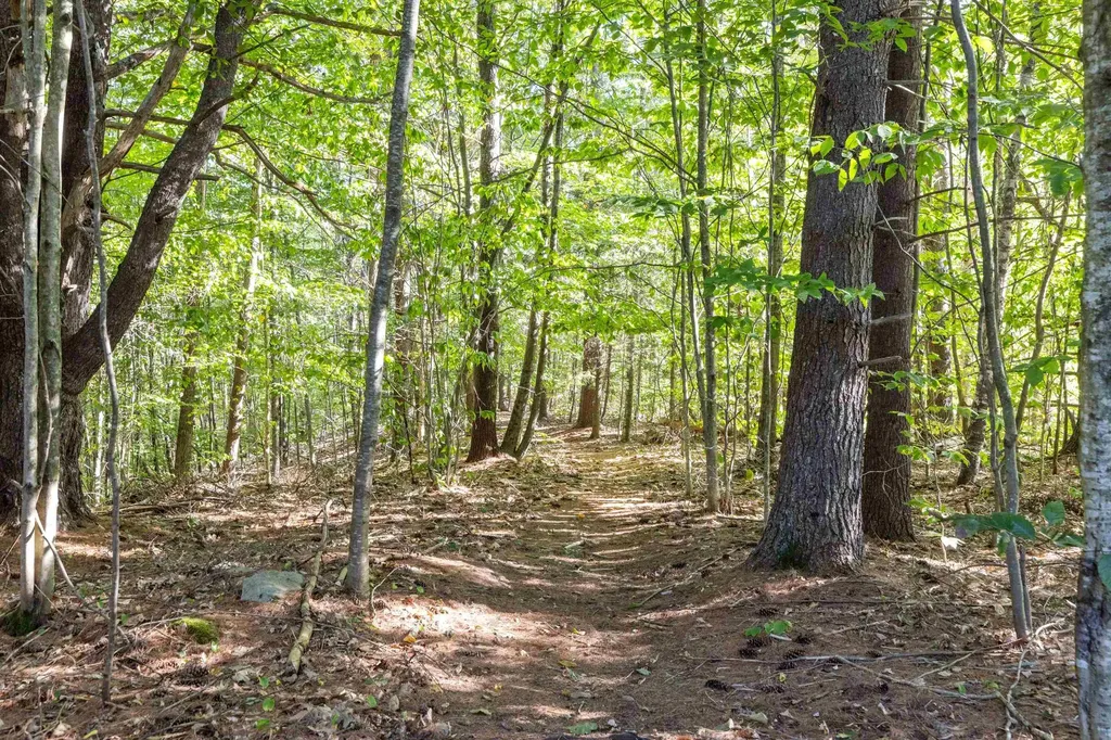 159 Province Road Gilmanton NH 03237