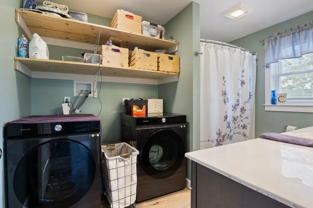 86 Long Shores Drive Barrington NH 03825