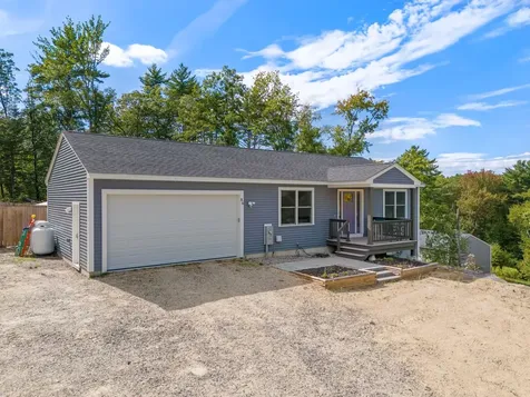 86 Long Shores Drive Barrington NH 03825
