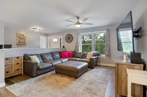 86 Long Shores Drive Barrington NH 03825