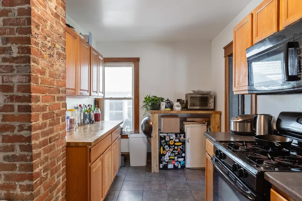 60 Hickok Place Burlington VT 05401