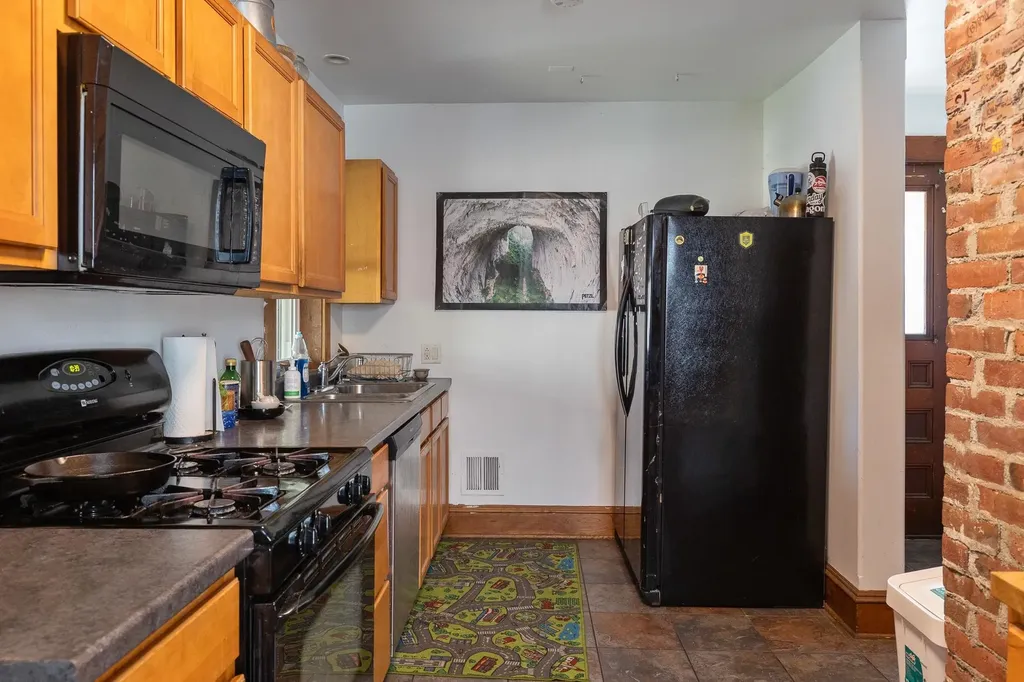 60 Hickok Place Burlington VT 05401