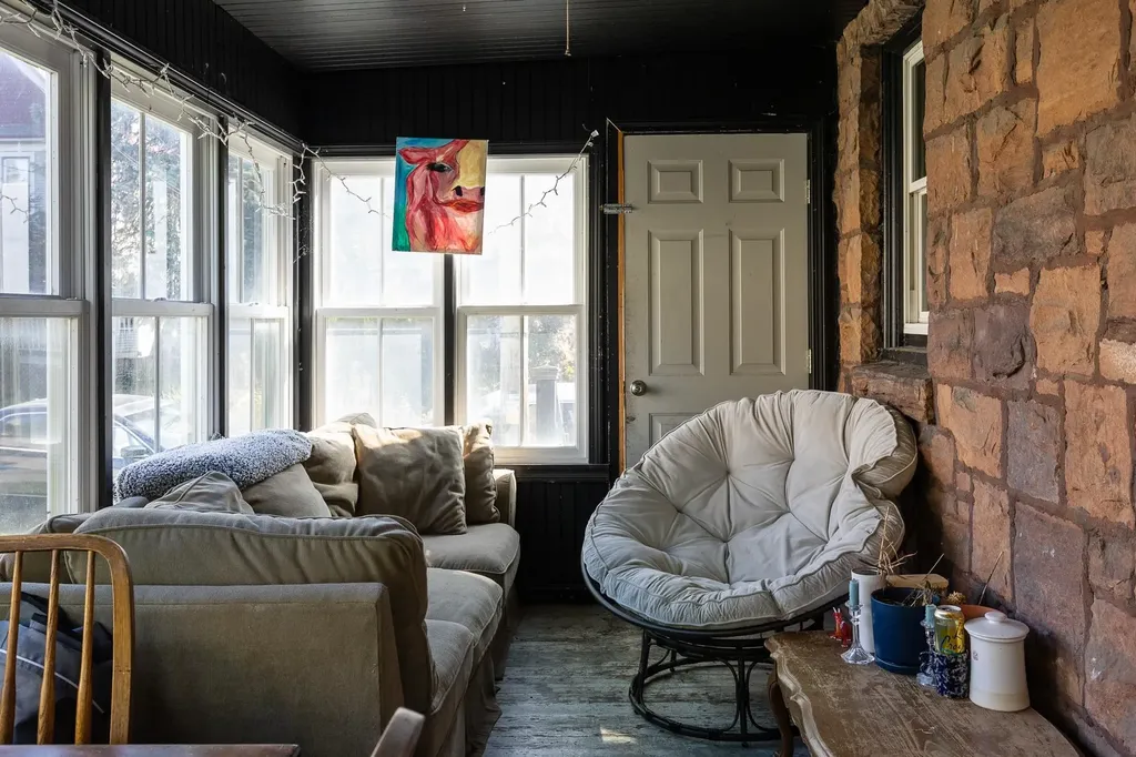 60 Hickok Place Burlington VT 05401