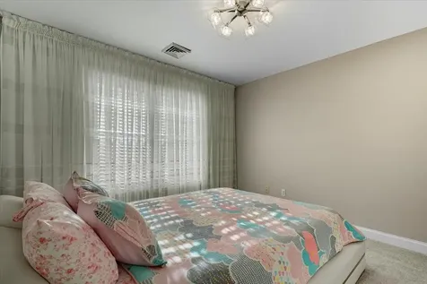 117 Bay Road Colchester VT 05446