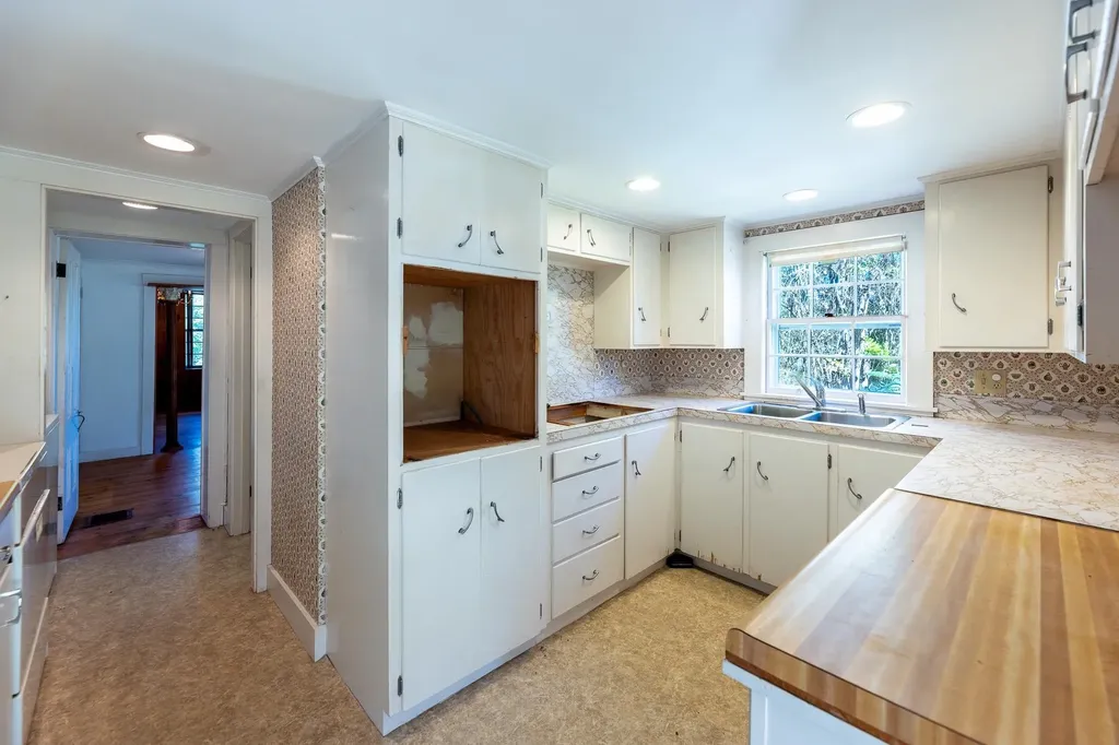 534 River Road Lyme NH 03768