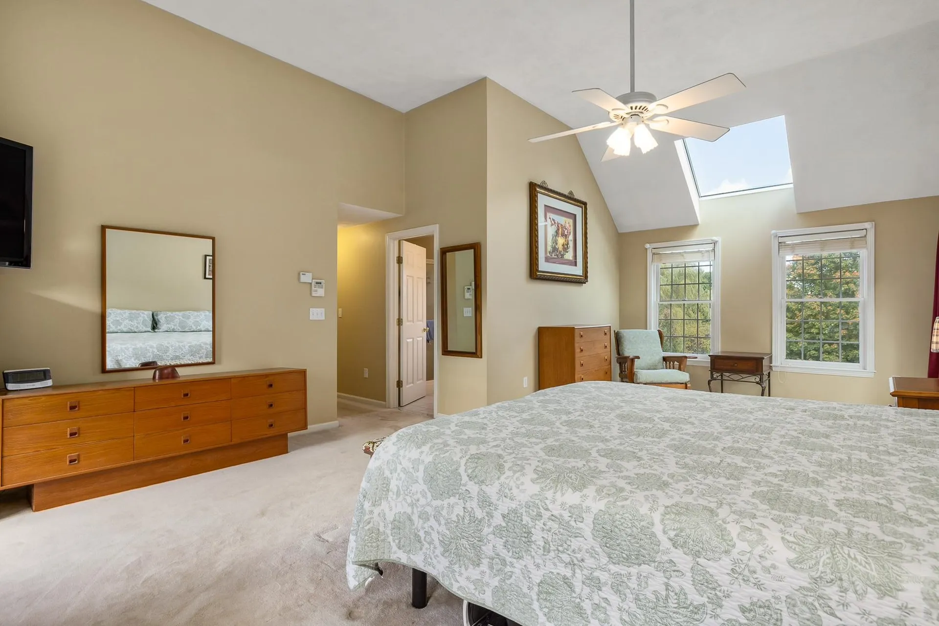 71 Winnicut Road North Hampton NH 03862