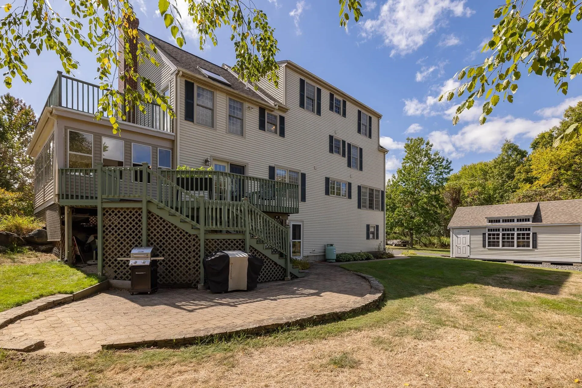 71 Winnicut Road North Hampton NH 03862