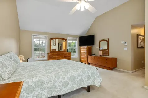 71 Winnicut Road North Hampton NH 03862