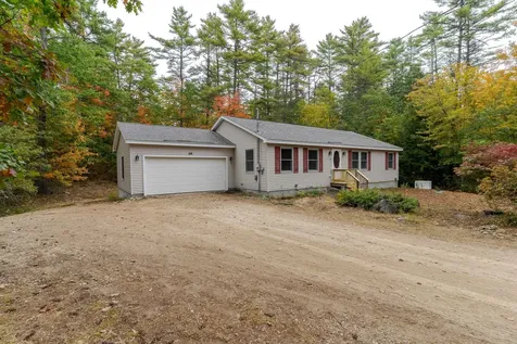188 N Desmond Drive Wakefield NH 03830-3524