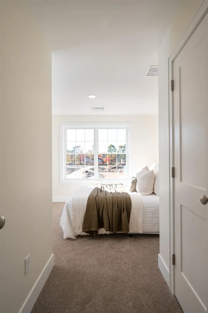 13 Suffolk Drive Concord NH 03303